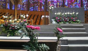 efimeras-decoraciones-florales-madrid-iglesia-san-pedro-martir-dominicos (8)